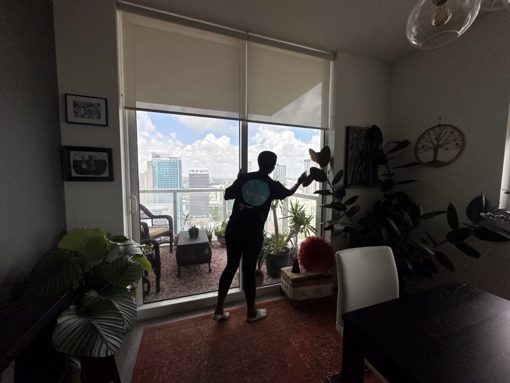 Arionclean cleaner doing a deep cleaning of the inside of apartment